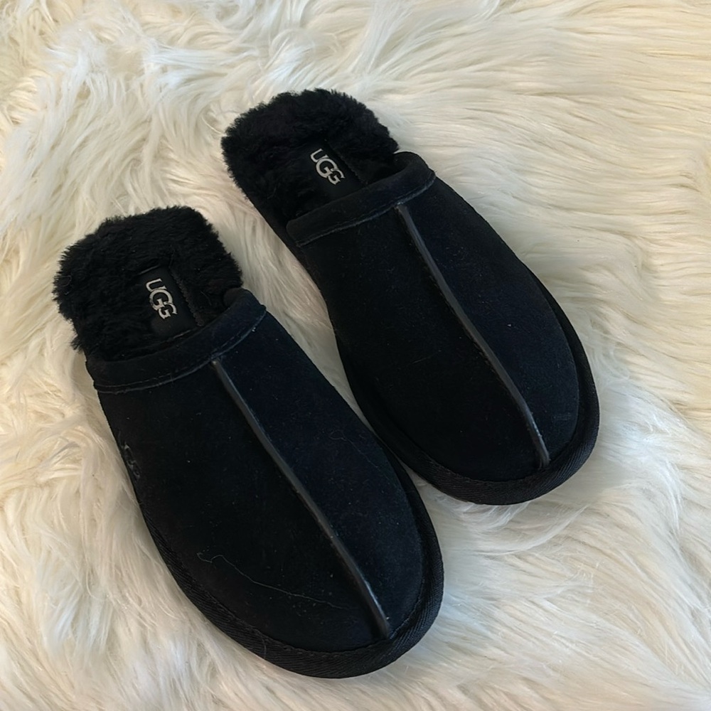 UGG Scuff Slipper
